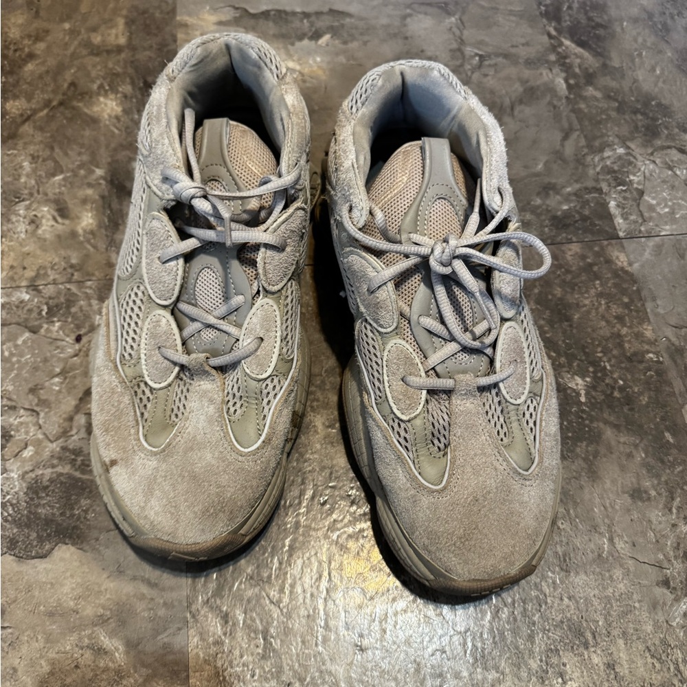 Yeezy 550